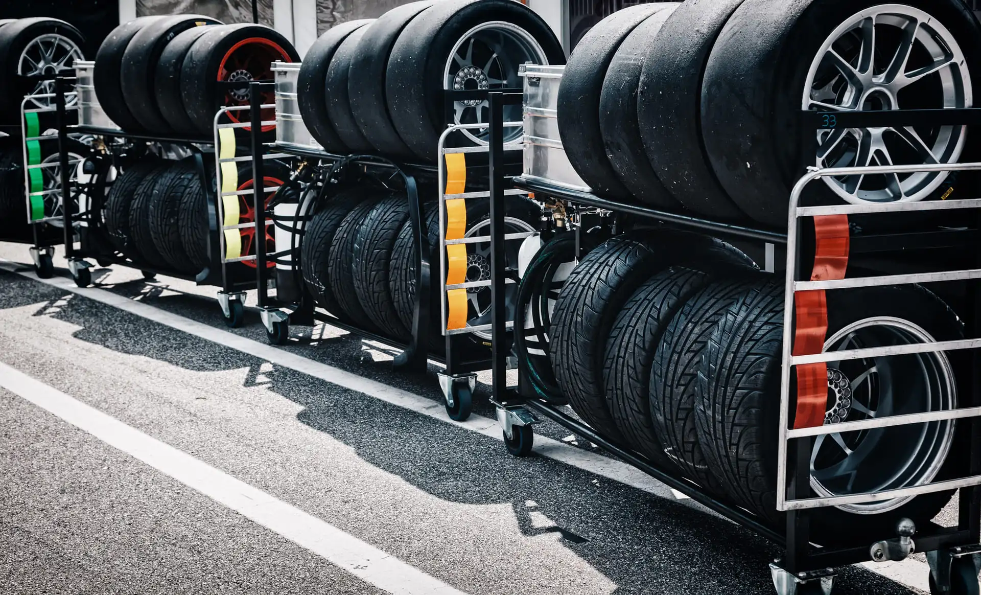 Roues de voitures/camions prêtes a être transportées